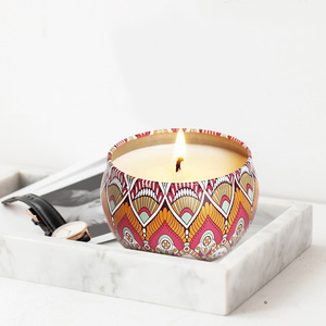 Bougies parfumées de luxe rétro faites à la main en cire de soja, dans de petites boîtes en fer colorées, parfum longue durée, bougies parfumées personnalisables - Product Image 4