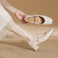 Escarpins Mary Jane à talon épais et bout carré, avec bride à boucle unie, style féerique, en cuir véritable abricot, talon moyen, pour femme 2025
