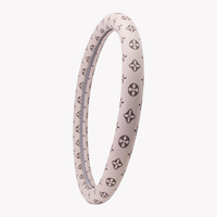 Housse de volant universelle en cuir PU beige de qualité supérieure, design monogramme, résistante à l'usure, toucher doux, accessoires intérieurs de voiture