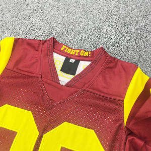 Jersey de fútbol americano de gran tamaño Diseño retro con cuello en V Jersey de fútbol americano personalizado - Product Image 3