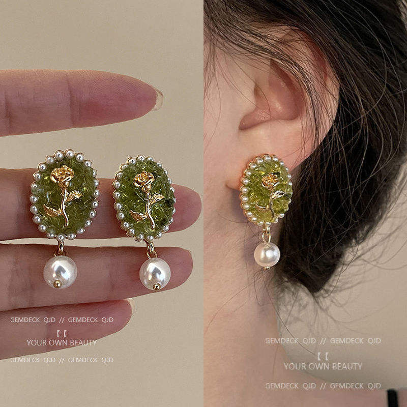13-Clips d'oreille rose perle verte