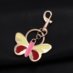 Charm a Forma di Farfalla per Borse, Perfetto per Borse a Mano, Zaini e Valigie, Aggiunge un Tocco di Colore ai Tuoi Accessori - Product Image 2