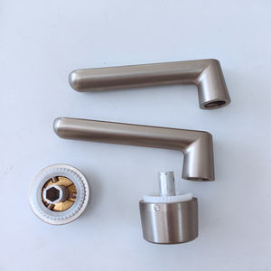 经过验证的工厂定制高端门锁手柄豪华拉丝和PVD香槟色锌合金压铸门把手 - Product Image 3