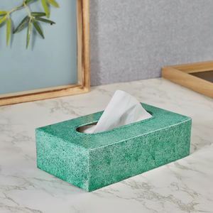 Soporte de pañuelos rectangular en una piedra de imitación verde malaquita vibrante o acabado de resina moteada, disponible a precios al por mayor. - Product Image 1