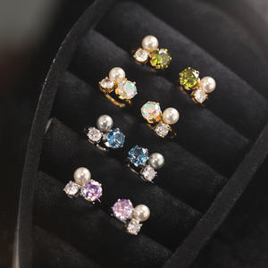 Clip d'oreille en acier inoxydable plaqué or avec diamants colorés, boucle d'oreille fantaisie française en zircon coloré sans perçage - Product Image 4