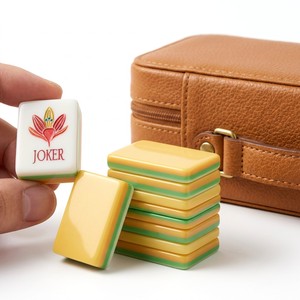Juego <span class=keywords><strong>de</strong></span> Mahjong Americano <span class=keywords><strong>de</strong></span> 160 Fichas, Color Amarillo Claro, <span class=keywords><strong>de</strong></span> Melamina, para 4 Jugadores, Juego Familiar, Portátil para Viajes, Regalo <span class=keywords><strong>de</strong></span> Lujo - Product Image 4
