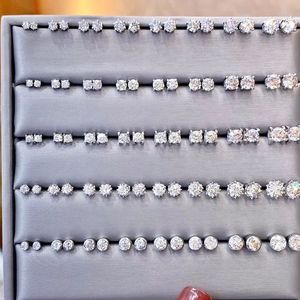 Xinfly Fine Jewelry Personalize Beautiful Simple 18K Gold Girl 0.10ct-1.0ct GH VS Natural Diamond <b>Small</b> <b>Stud</b> Earrings - Product Image 5