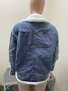 <span class=keywords><strong>Veste</strong></span> en jean personnalisée pour <span class=keywords><strong>femme</strong></span> 2026 avec <span class=keywords><strong>capuche</strong></span>, style streetwear d'hiver, mode outdoor, polaire et denim - Product Image 5