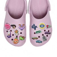 Les plus populaires en 2026 : Nouveaux charms décoratifs pour chaussures, style arabe, Moyen-Orient, avec logo de marque saoudienne, en carton