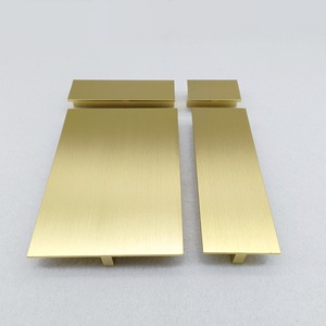 Ensemble de poignées quatre-en-un en alliage d'aluminium, plaqué or, finition brossée, design minimaliste rectangulaire, installation modulaire durable - Product Image 2