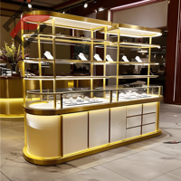 Vitrine et comptoir d'exposition élégants avec éclairage LED pour bijouteries et design d'intérieur