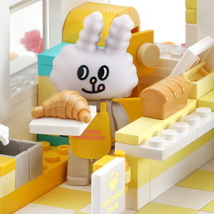 BUNNI KONBINY CAFE, Bloques de Construcción de una Mini Cafetería con Temática de Conejos, Juguete de Escena Relajante - Product Image 3