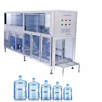 Ligne de production de remplissage d'eau en bouteille de 5 gallons, équipement de production d'eau purifiée en bouteille entièrement automatique