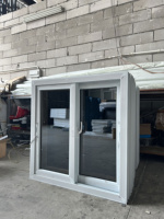 Fenêtre coulissante UPVC résistante aux ouragans, verre trempé PVC coupe-vent des Bahamas, sur mesure, vente directe usine