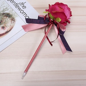 Cadeau de fête des enseignants de mariage mignon fleur artificielle stylos gel de bureau en gros - Product Image 3