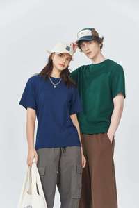 เสื้อยืดแขนสั้นผู้ชายสีพื้นผ้าถักทรงลำลองมีหลายสีให้เลือก - Product Image 2