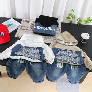 Set di Jeans e Felpa in Denim con Patch per Bambini, <span class=keywords><strong>Abbigliamento</strong></span> Casual Primaverile a Maniche Lunghe con Motivo a Lettere - Product Image 1