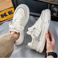 Chaussures de sport décontractées pour hommes, style coréen, respirantes, avec doublure en maille, semelle épaisse et durable, blanches, tendance, pour l'entraînement allemand