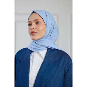 Écharpe élégante en pur coton - Bleu bébé, légère et douce, motif floral, hijab en jersey de luxe pour filles pour la saison d'automne - Product Image 3