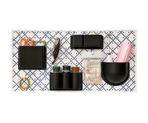 Organisateur mural moderne et élégant en panneau perforé, kit en MDF pour armoire - Pas de perçage requis, montage mural - Product Image 1