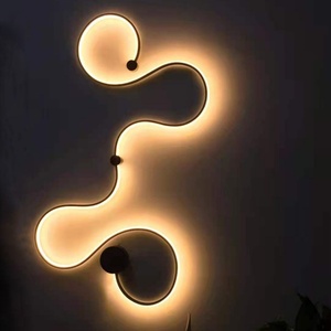Lámparas de Pared Decorativas LED Modernas para una Iluminación Elegante del Hogar - Product Image 6