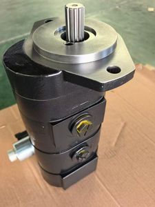 Pompe hydraulique triple pour chargeuse compacte 7409991 6688713 6688673 7409995 Engrenage pour engins de construction S300 S770 T770 Haute pression Hy - Product Image 4