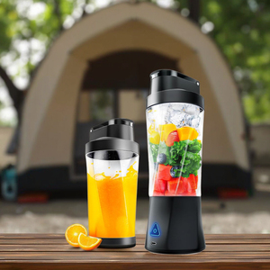 2025 Nueva licuadora eléctrica portátil de jugo fresco trituración de hielo recarga USB 700ml exprimidor doméstico impermeable para viajes gimnasio en casa - Product Image 1