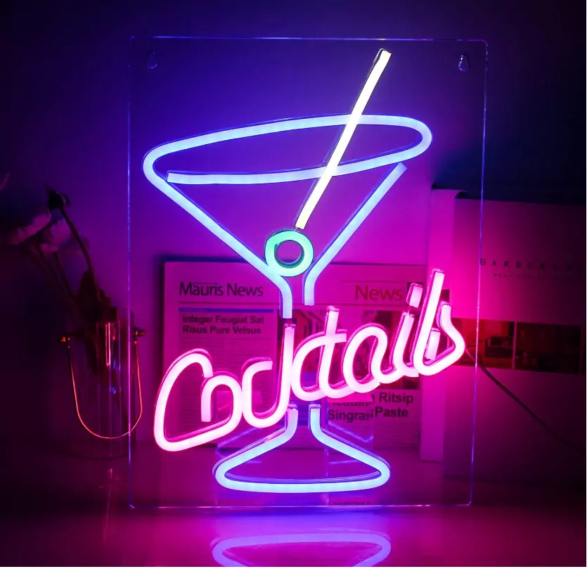 Bira bardağı Martini akrilik asılı Neon işık Usb Powered Led kokteyl Neon işaretleri duvar odası Pub gece kulübü parti Bar dekor için