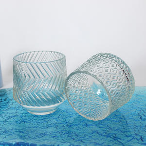 Porte-bougie en <span class=keywords><strong>verre</strong></span> <span class=keywords><strong>transparent</strong></span> de luxe à la vente chaude pour la maison et les fêtes Porte-bougie en <span class=keywords><strong>verre</strong></span> <span class=keywords><strong>transparent</strong></span> pour bougie chauffe-plat - Product Image 5