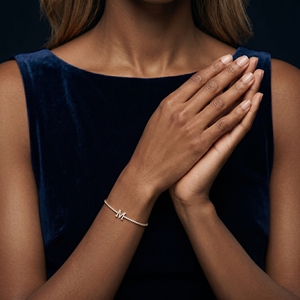 Bracciale Tennis in <span class=keywords><strong>Acciaio</strong></span> Inossidabile 316 con 26 Lettere dell'Alfabeto e Zirconi Cubici 5A, Placcato Oro 18K PVD, Gioiello Versatile di Lusso per Donne - Product Image 3