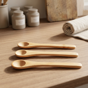 Cuillère à épices artisanale REHMAN CRAFT en bois écologique, manche carré, design coréen, capacité 10 ml, finition miroir - Product Image 2
