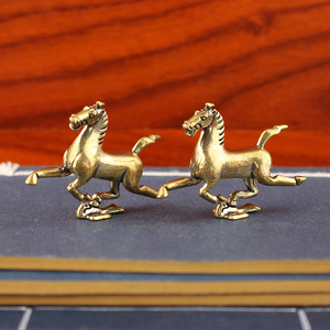 Cavallo Zodiacale Retrò in Ottone Dington, Cavallo che Calpega Rondini Volanti, Decorazione per Scrivania, Galoppante, Piccolo Animale - Product Image 3