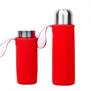 Couvre-gobelet isolant en néoprène coloré de tailles personnalisées - Product Image 2
