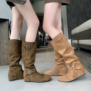 Nouvelles <span class=keywords><strong>Bottes</strong></span> Coréennes Tendance Automne/Hiver à Talon Caché de 5 <span class=keywords><strong>cm</strong></span>, Fermeture Élastique, Mi-mollet Amincissante, Semelle Extérieure en Caoutchouc - Product Image 3