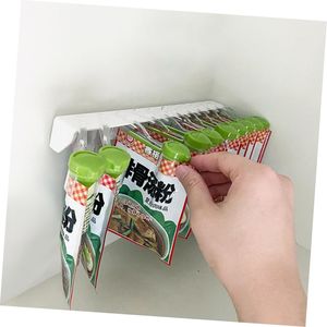 Organizador de Bolsas de Almacenamiento de Especias de Plástico para Cocina, Montado en la Pared, Sin Perforaciones, con Clip de Sellado para Paquetes de Condimento - Product Image 1