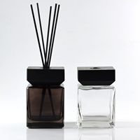Bouteilles en verre vides de 50 ml noires carrées pour diffuseur à bâtonnets, luxe pour la maison, naturelles, 100 ml, 200 ml, bouteille d'huile aromatique de luxe avec bouchon en bois
