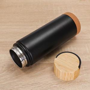 Nouvelle Tasse Isotherme Créative en Acier Inoxydable 304 avec Couvercle en <span class=keywords><strong>Bambou</strong></span> Effet Bois et Base en Bois pour Sports de Plein Air - Product Image 4