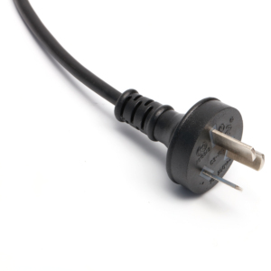 <span class=keywords><strong>Prise</strong></span> droite robuste de qualité supérieure à trois pôles, norme nationale, avec contacts en cuivre poli et bornes à vis sécurisées, fiable - Product Image 1