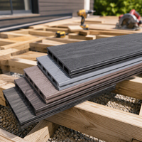Planche de terrasse creuse en WPC imperméable, résistante aux UV, avec rainures, installation par clips double verrouillage pour jardin extérieur