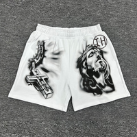 Setelan Streetwear Pria Motif Salib Rantai Besi Bergaya Keren dengan Celana Pendek Berkantong dan Atasan Berpinggang Elastis 2 Potong
