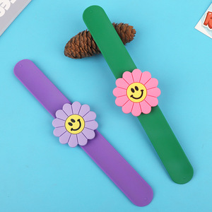 ใหม่แหวนซิลิโคนลายการ์ตูนดอกทานตะวันยิ้มดอกไม้น่ารักของเล่นเด็กสร้อยข้อมือเดซี่น้อย - Product Image 3