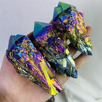 Offre Spéciale de haute qualité naturel arc-en-ciel aura brute points de quartz sculptures guérison coloré grappe de cristal de titane pour la décoration