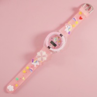 Dernières montres de dessin animé colorées à la mode, montres électroniques pour enfants avec des motifs de licorne