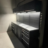 Banc de travail d'atelier robuste avec armoire à outils d'angle pour garage