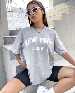 Camiseta con gráfico de letras de gran tamaño para mujer, camisetas de manga corta con cuello redondo suave de verano 2024, camiseta informal holgada de <span class=keywords><strong>calle</strong></span> alta para mujer - Product Image 3