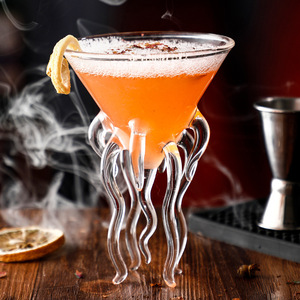 Ağız üflemeli temizle toptan özel ahtapot tasarım martini kokteyl cam kokteyl cam martini - Product Image 4