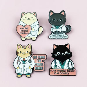 Broche de Gato con Diseño Creativo de <span class=keywords><strong>Doctor</strong></span> y Enfermera, Pin de Aleación Esmaltada Antiexposición, Accesorio de Ropa - Product Image 2