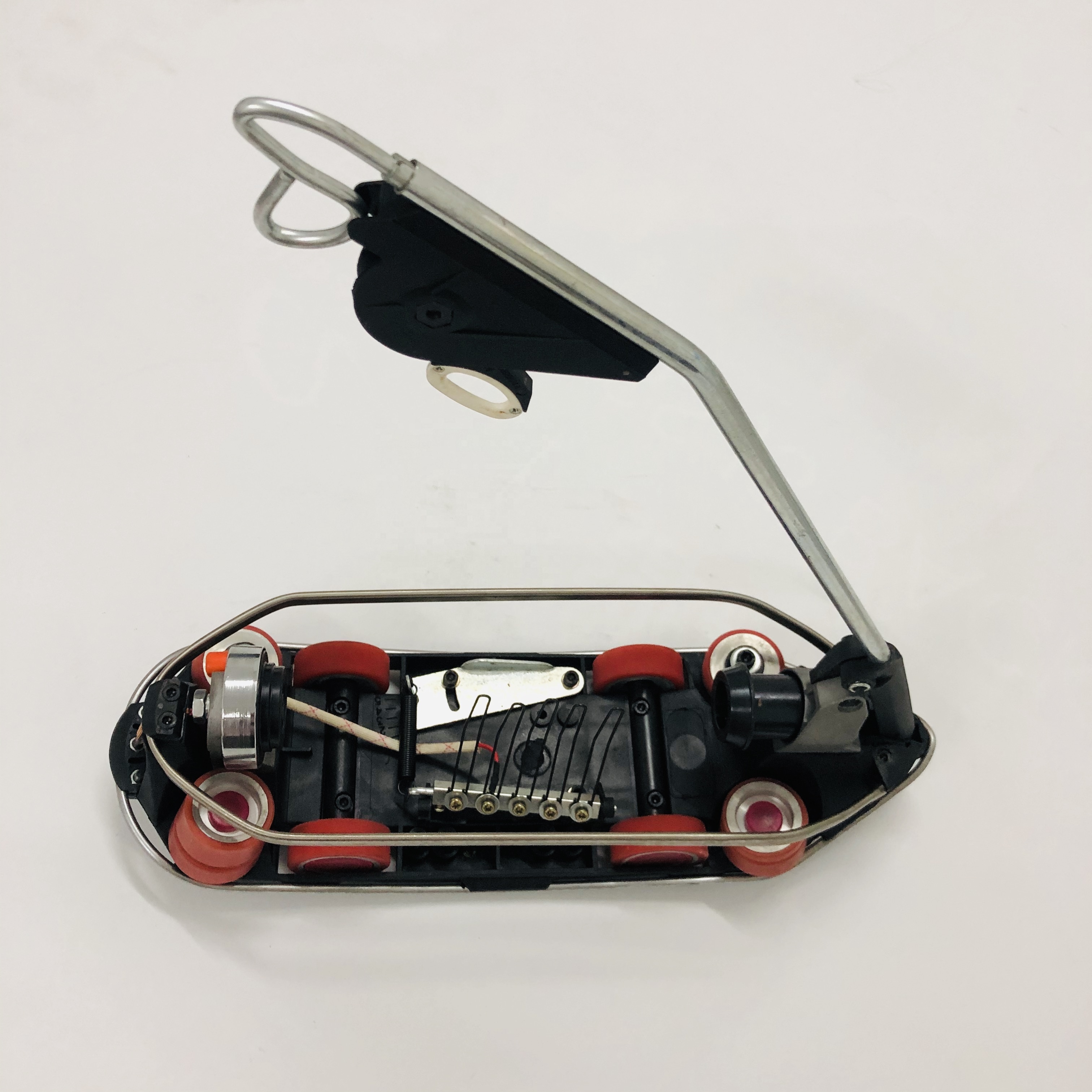 Запасные части для P. P. Фабрика по производству плетеных сумок