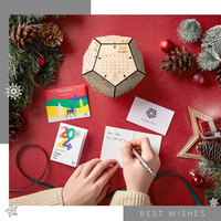 Calendrier en bois Cube Fun accessoires de bureau à domicile adaptés aux hommes garçons cadeaux Football en forme de calendrier en bois décoration de table