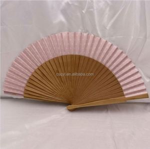 Abanico de Mano de Arte Folclórico Español Flamenco, 9 Pulgadas (23 cm), Pintado, Hecho de Madera y Tela, Negro con Borde Rojo - Product Image 4